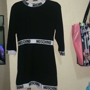 New Women’s Letter printed trim dress.